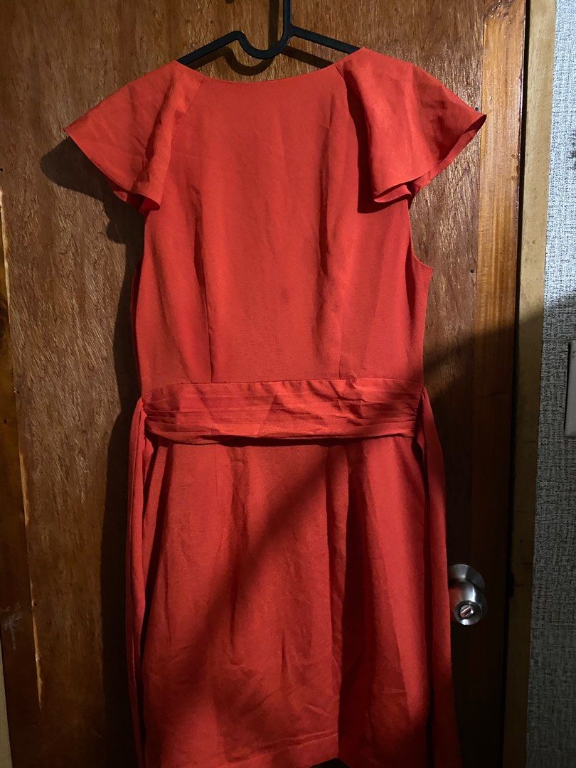 Bebe Orange Dress - Size M (Category: Dresses) located in Santa Rosa. Submitted by lesssojuplease (Listing ID 1395636354, Image 3). Description: Fits medium to large womens Ship via J&T 📍Sta. Rosa.