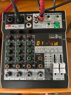 （分類：）位於 。 由 theracketloncoach 提交（商品編號 1395556653，圖片 1）。簡介： 。