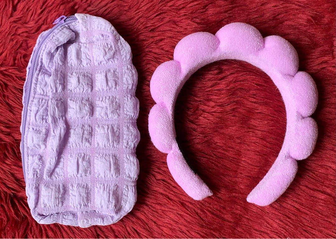 Bubble headband & Bubble pouch set (Purple) (Category: Face Care) located in Quezon City. Submitted by jaianaapura (Listing ID 1395597719, Image 1). Description: Open for wholesale and bulk orders good for corporate giveaways and personal use Dm me for fast transactions! Location: Project 4 cubao qc. .