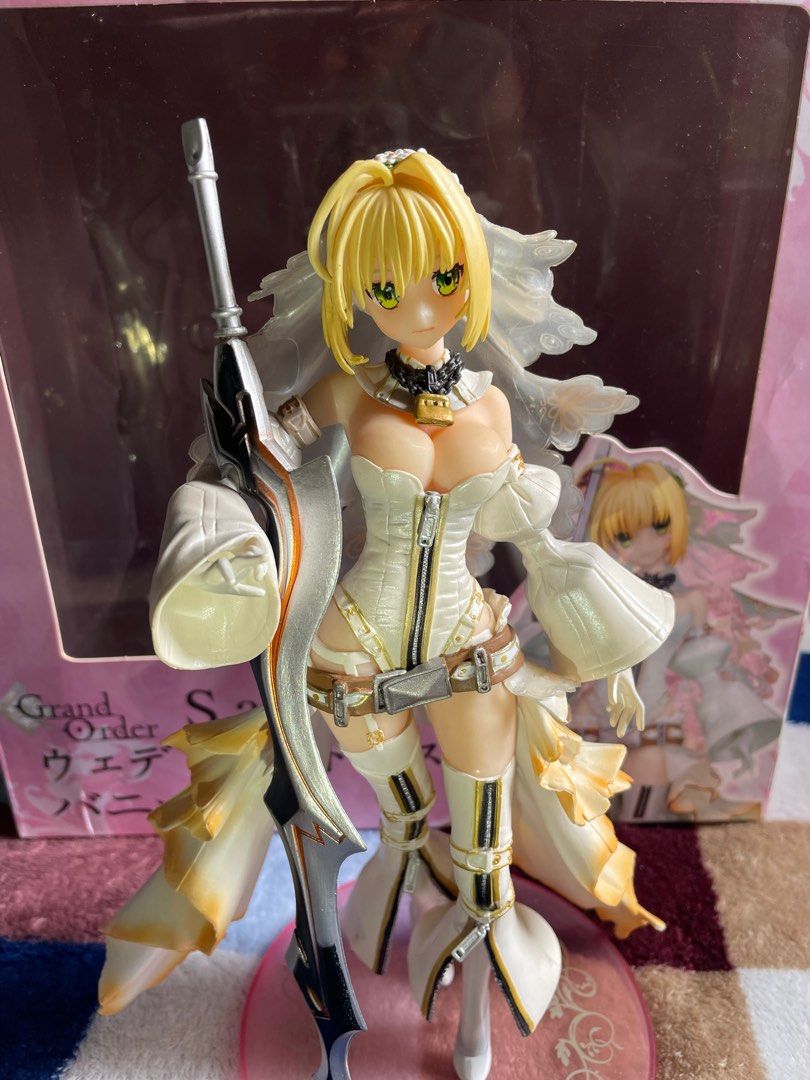 Fate / Grand Order Saber Nero Bride (Category: Figurines & Statues) located in Tiaong. Submitted by pengdwin (Listing ID 1395604713, Image 1). Description: - Bootleg - Includes base and large sword - Back in box Rfs: Decluttering .