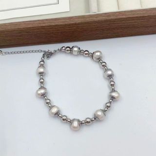 (Category: ) located in . Submitted by mdk_fashion (Listing ID 1395638951, Image 1). Description: .