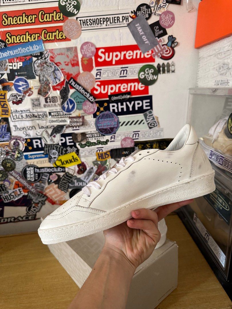 Golden goose ggdb ballstar white (Category: Sneakers) located in Manila. Submitted by kick.asskicksph (Listing ID 1395632511, Image 2). Description: Golden goose ballstar optic white brand new complte .
