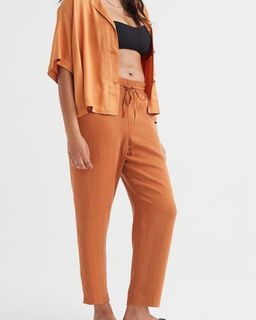 (Category: ) located in . Submitted by declutteringoodfinds (Listing ID 1395674749, Image 1). Description: .