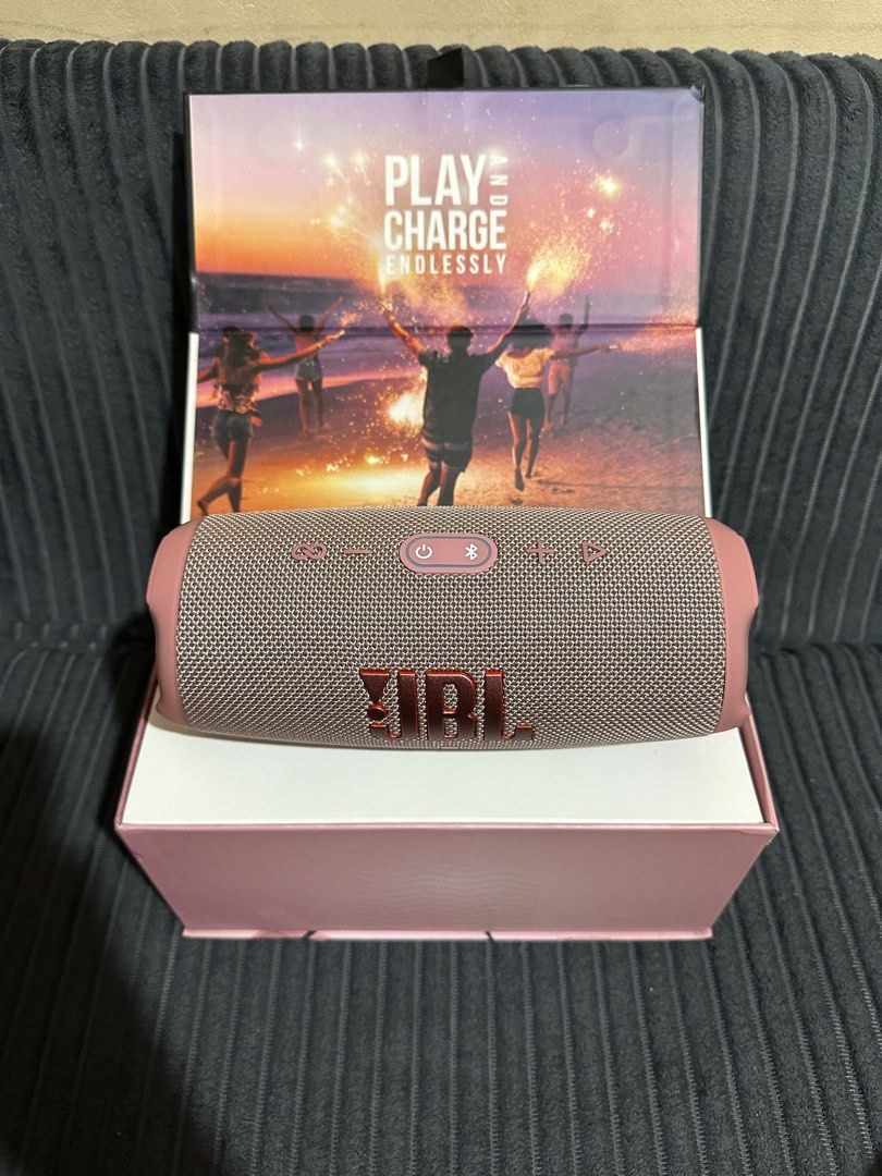 JBL CHARGE 5 ORIG GOOD AS NEW (Category: Soundbars, Speakers & Amplifiers) located in Taguig. Submitted by kurtsmithc (Listing ID 1395541992, Image 3). Description: Original JBL Charge 5 NOT Class A or ung mumurahin na tig 2k na nakikita nyo sa marketplace na delivery only kase malalayo daw sila😂 What you see is what you get po. Speaker and Box only. Used for more than a year na and dina nagagamit masyado kase busy sa school and more on using ai
