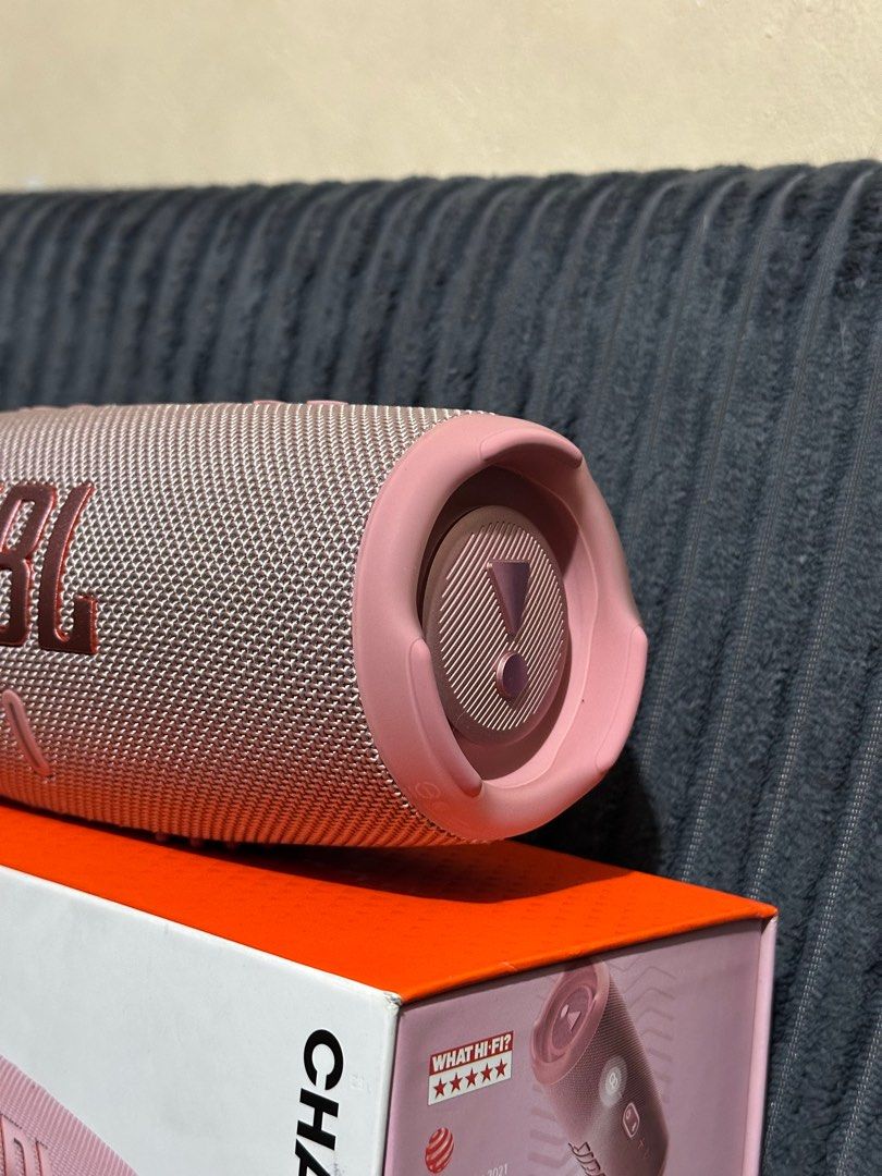 JBL CHARGE 5 ORIG GOOD AS NEW (Category: Soundbars, Speakers & Amplifiers) located in Taguig. Submitted by kurtsmithc (Listing ID 1395541992, Image 2). Description: Original JBL Charge 5 NOT Class A or ung mumurahin na tig 2k na nakikita nyo sa marketplace na delivery only kase malalayo daw sila😂 What you see is what you get po. Speaker and Box only. Used for more than a year na and dina nagagamit masyado kase busy sa school and more on using ai