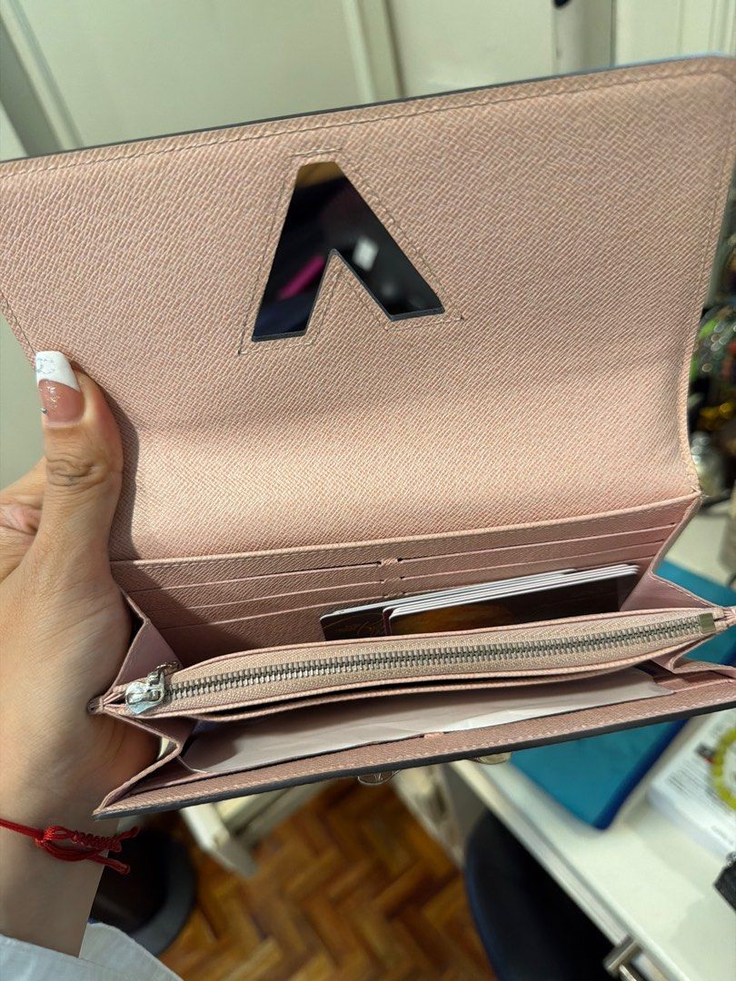 Louis Vuitton Epi Sakura Pink Wallet (Category: Luxury Bags & Wallets) located in Quezon City. Submitted by branded_closet01 (Listing ID 1395555530, Image 3). Description: Well used epi lv wallet Authentic.