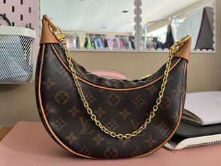 (Category: ) located in . Submitted by prelove60 (Listing ID 1395660692, Image 1). Description: .