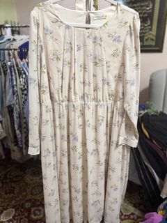 (Category: ) located in . Submitted by psbyaasisters (Listing ID 1395618850, Image 1). Description: .