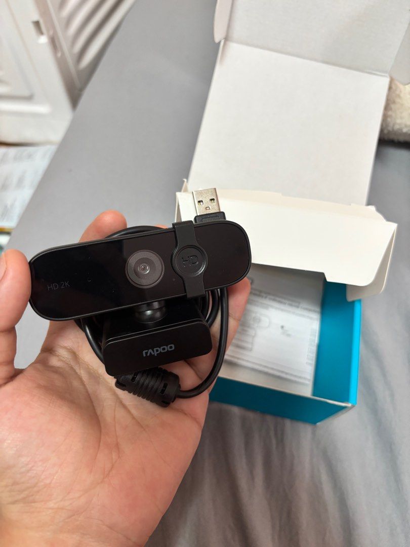 Rapoo C280 Web cam (Category: Webcams) located in Pasig City. Submitted by e2a2025 (Listing ID 1395577784, Image 2). Description: Used once, nakalimutan na! Bnew retails for 1600. Perfect for online classes/meetings..