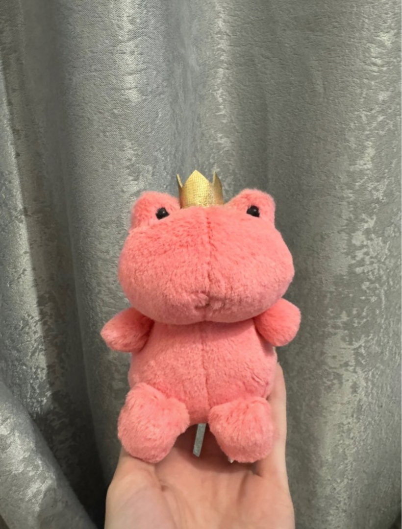 (Retired 絕版) Jellycat Pink Crowning Croaker, 興趣及遊戲, 玩具 & 遊戲類 - Carousell