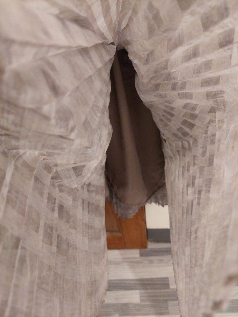 ROCOCO LAYERED PLEATED SKIRT (Category: Skirts) located in San Pedro. Submitted by cyanide.slug.cat (Listing ID 1395676513, Image 3). Description: bnwot m-l 30-32" waist 35" length no when worn please.