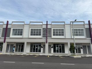 (Category: ) located in . Submitted by alissonchew (Listing ID 1395716655, Image 1). Description: .