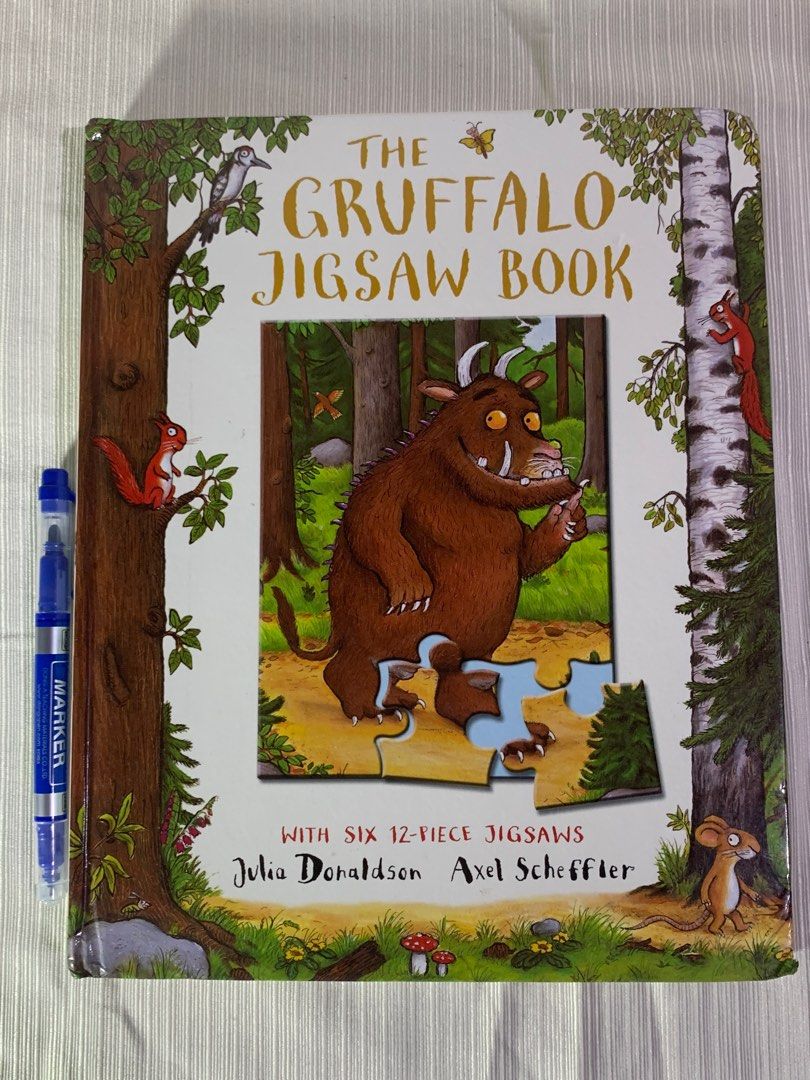 The gruffalo jigsaw book (Category: Children's Books) located in Caloocan City. Submitted by anwylls_little_corner (Listing ID 1395651530, Image 1). Description: Missing 3 puzzle pieces .