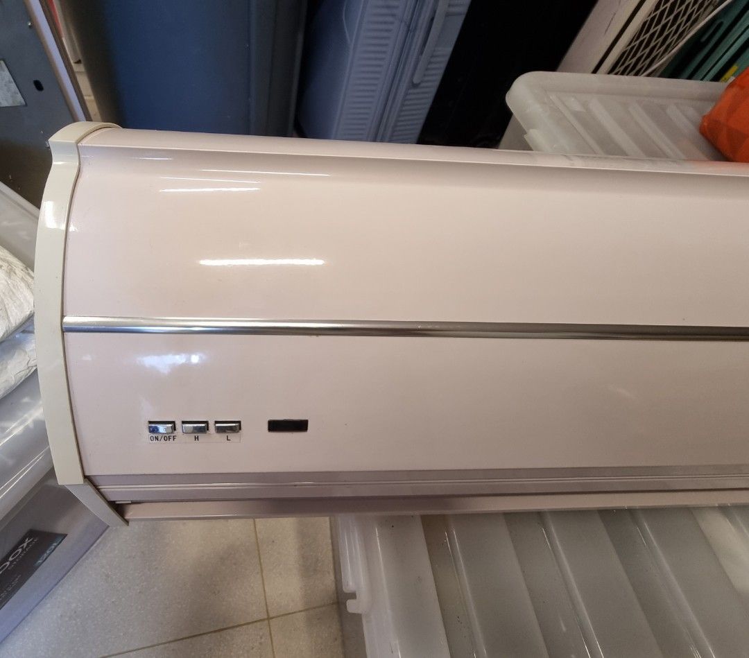 Vector Air Curtain VFWACC09R Air Circulator (Category: Curtains & Blinds) located in San Juan City. Submitted by salesite (Listing ID 1395568694, Image 2). Description: Vector Air Curtain 220v.