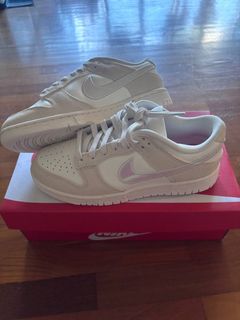 (Category: ) located in . Submitted by clearrrmyyclothesplss (Listing ID 1395645820, Image 1). Description: .