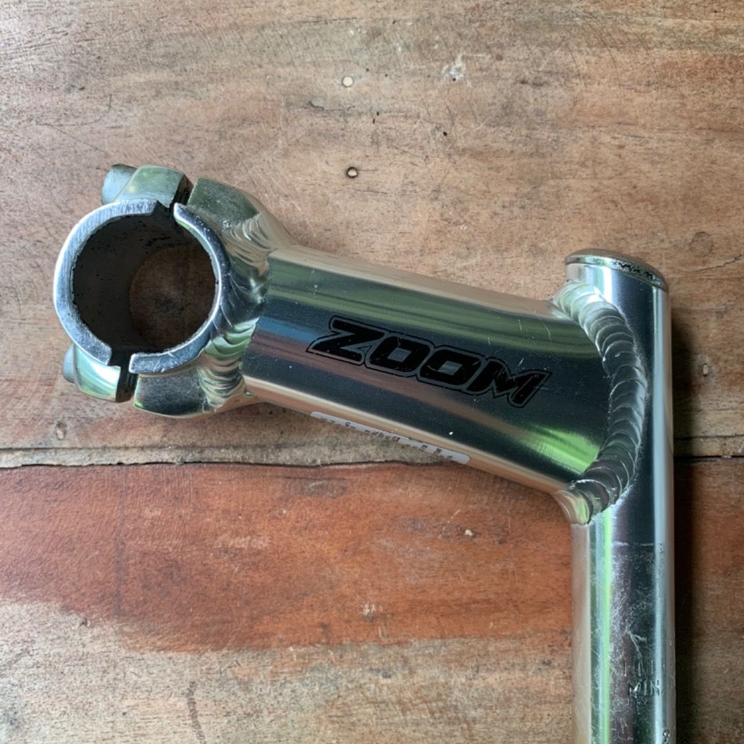 Zoom Quill Stem (Category: Bicycles) located in Mendez-Nunez. Submitted by anikkoyan (Listing ID 1395565802, Image 2). Description: Insertion: 22.2 Clamping: 25.4 - With free handle bar + sf.