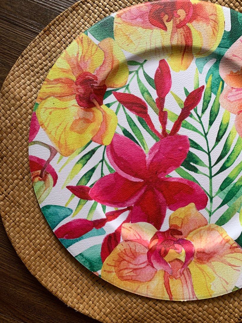 13” Charger plates for 16pax (Category: Other Kitchenware & Tableware) located in Paranaque City. Submitted by nifty_keeper (Listing ID 1390780411, Image 1). Description: Original price php 3,200 FOR TAKE ALL ONLY! Brand new! 16 pcs Php 1,680 LAST PRICE📌 LAST PRICE📌 LAST PRICE📌.