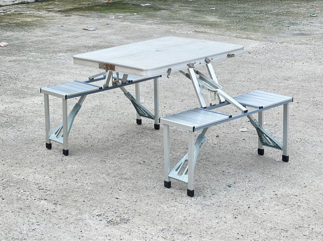 Aluminium Portable Table with Chairsp (Category: Outdoor Furniture) located in Bulacan. Submitted by rock_off.thriftshop.ph (Listing ID 1390694518, Image 2). Description: .