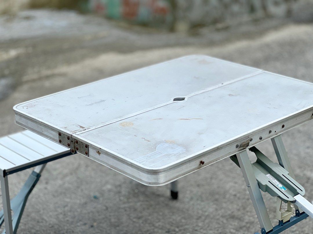Aluminium Portable Table with Chairsp (Category: Outdoor Furniture) located in Bulacan. Submitted by rock_off.thriftshop.ph (Listing ID 1390694518, Image 3). Description: .