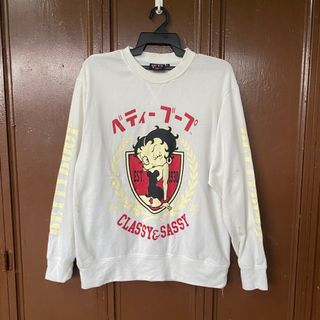 (Category: ) located in . Submitted by boulalabundle (Listing ID 1390727657, Image 1). Description: .