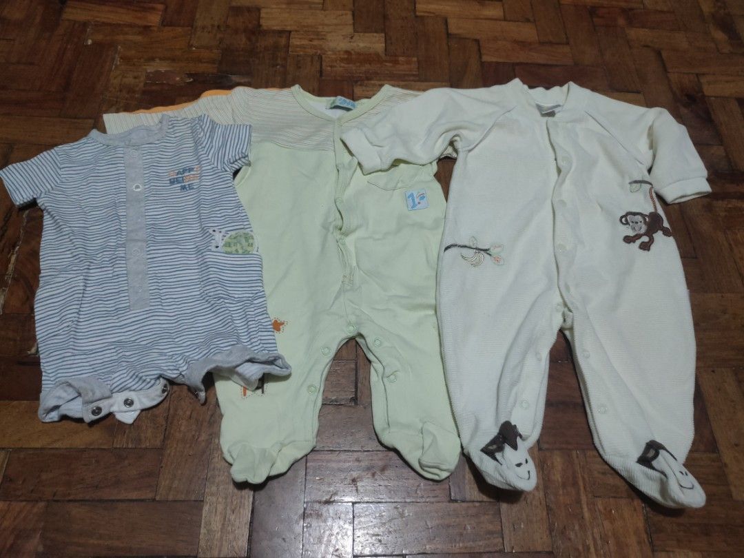 BUNDLE! Onesies (shorts & pantsuit type) (Category: Babies & Kids Fashion) located in Manila. Submitted by anneesp (Listing ID 1390754082, Image 1). Description: Cuties!❤️ rfs: outgrown #onesies #pantsuit #babyfashion #infantwear.