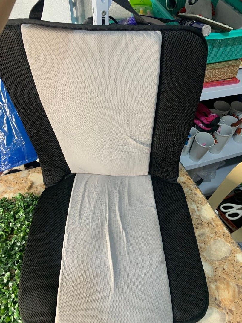 Car seat cover (Category: Car Seats) located in Tuguegarao City. Submitted by zealearth.27e2d4 (Listing ID 1390759678, Image 1). Description: ang lambut niyan from suplus japan.