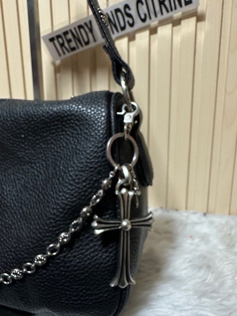 Chromehearts bag (Category: Luxury Bags & Wallets) located in Manila. Submitted by trendyfindscitrine (Listing ID 1390716008, Image 3). Description: Actual photo posted Pick up ok QC .