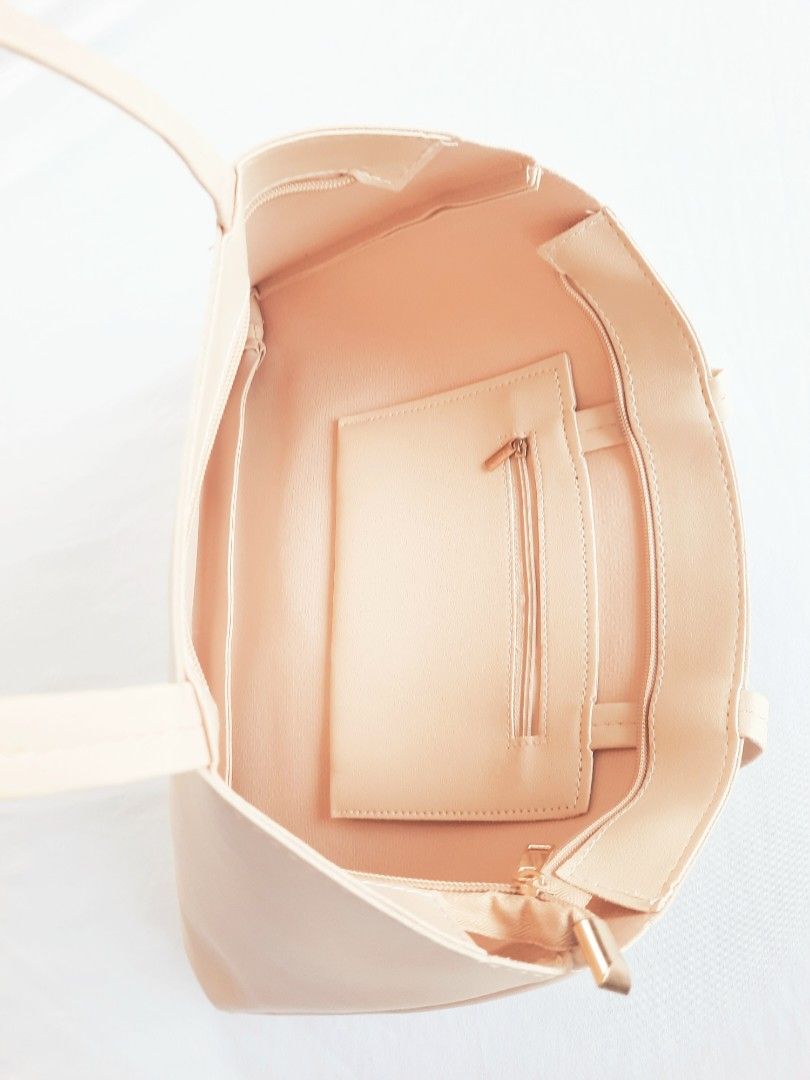 Classic Beige Shoulder Bag (brand new) (Category: Shoulder Bags) located in Paranaque City. Submitted by adoptastuff (Listing ID 1389521499, Image 3). Description: * Brand new condition.