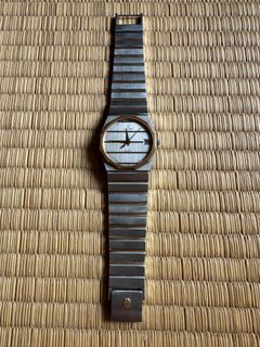 (Category: ) located in . Submitted by artofwatch (Listing ID 1390633328, Image 1). Description: .