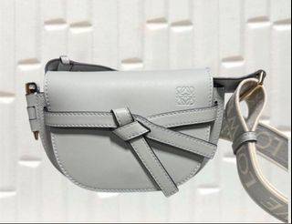 (Category: ) located in . Submitted by kcm_bags (Listing ID 1390721651, Image 1). Description: .