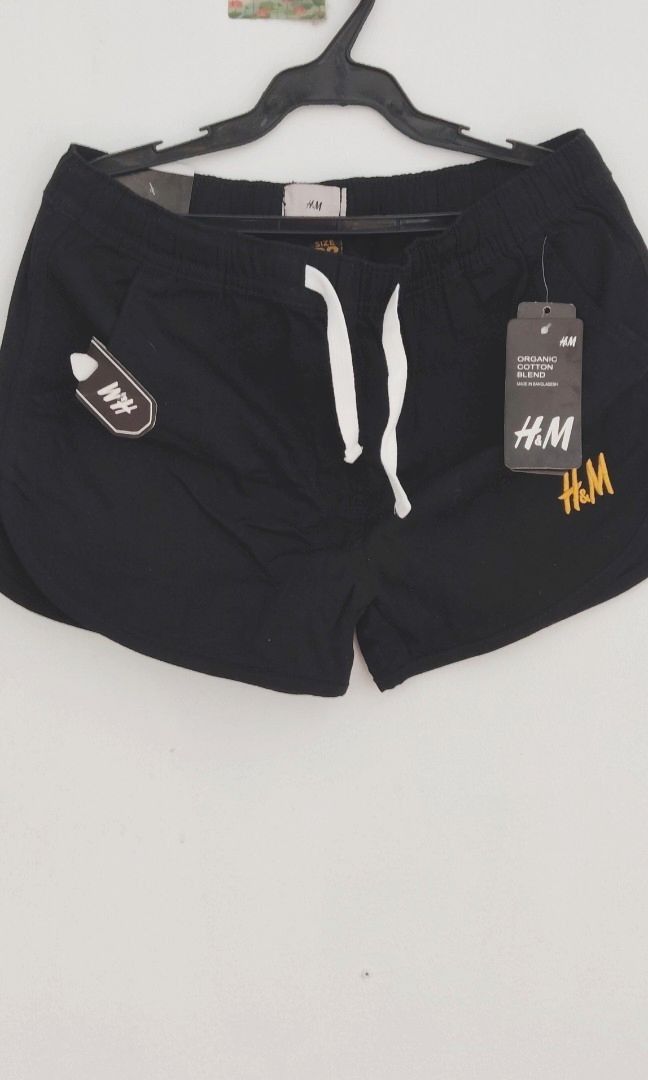 H&m jogging shorts (Category: Shorts) located in Manila. Submitted by wildwater-815b (Listing ID 1390650546, Image 1). Description: women's dry fit shorts perfect for marathon, everyday run, gym shorts.