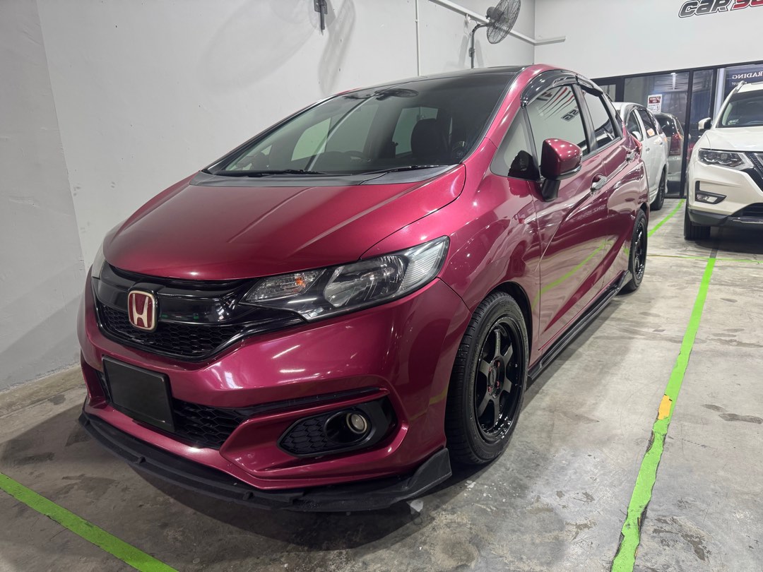 (Category: ) located in . Submitted by zoomautos (Listing ID 1390666642, Image 1). Description: .
