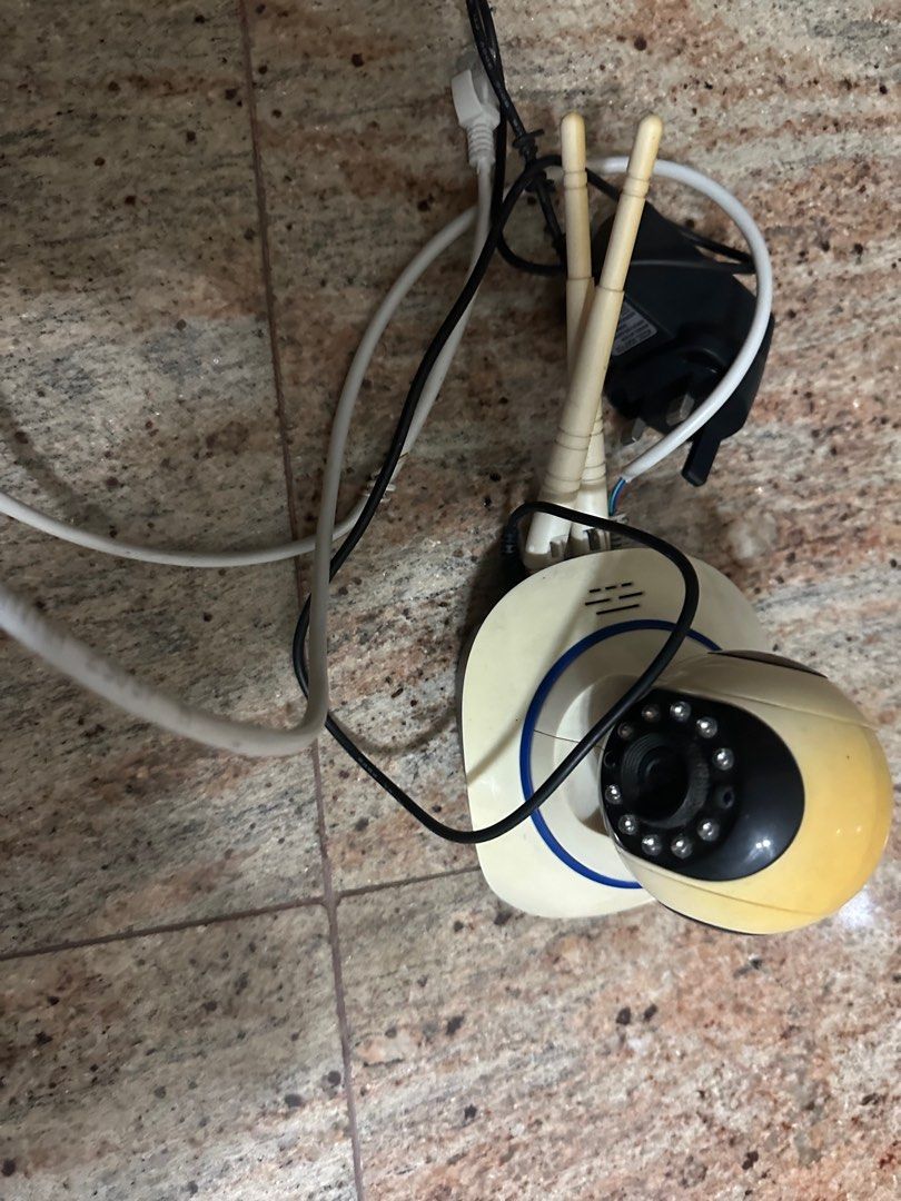 IP Camera (Category: Security Systems & CCTV Cameras) located in Singapore. Submitted by kmywwt (Listing ID 1390714572, Image 2). Description: - Brand new 7-STAR IP Camera - Features P2P, HD, WiFi, and audio - Great for home or office security - Comes in original packaging Total 3 for 10$ , buy only when u r comfortable. They were working well before, but i dont know how to set up .