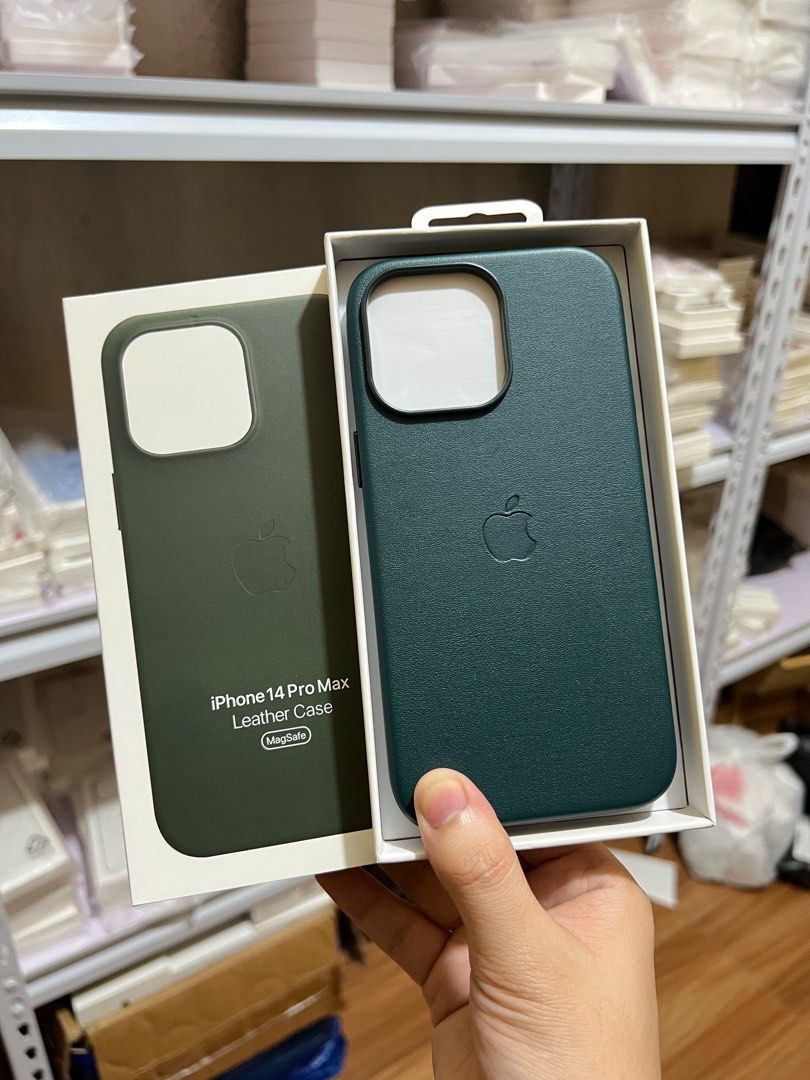 iPhone 14 Pro Max Magsafe Leather Case (Category: Cases & Sleeves) located in Manila. Submitted by mercedgret74092 (Listing ID 1390664553, Image 3). Description: Screen protector also available Pm me.