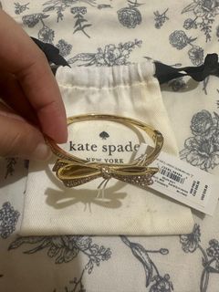 (Category: ) located in . Submitted by rawbeautymnl (Listing ID 1390720859, Image 1). Description: .