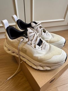 (Category: ) located in . Submitted by jjseah22 (Listing ID 1390616157, Image 1). Description: .