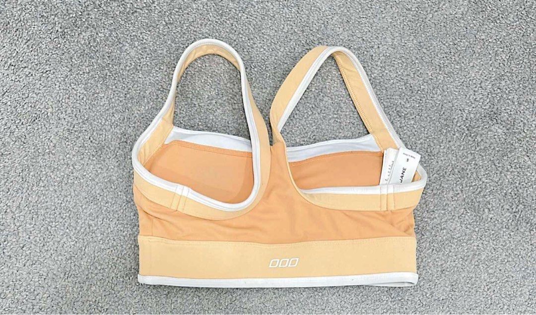 Lorna Jane Multicolored Gymwear Sports Bras and Tank Top various sizes (Category: Women's Clothes) located in Miranda. Submitted by abbie.corner (Listing ID 1388837884, Image 2). Description: #Lorna #Jane multicolored #iconic #gymwear Sport Bras and Sports Tank Condition: used in good condition Selling $20/ea or $50/all 1. Yellow/Orange sports bra size S FEATURES: High Support; Removable Padding 2. White Sports Bra size L FEATURES: High Support; 
