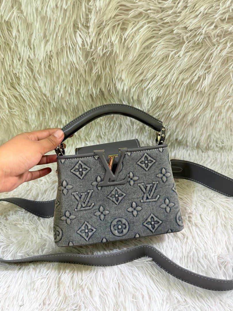 Lv capuccine (Category: Luxury Bags & Wallets) located in Santiago. Submitted by mssdaisy (Listing ID 1390749885, Image 2). Description: No issue Inside & out.