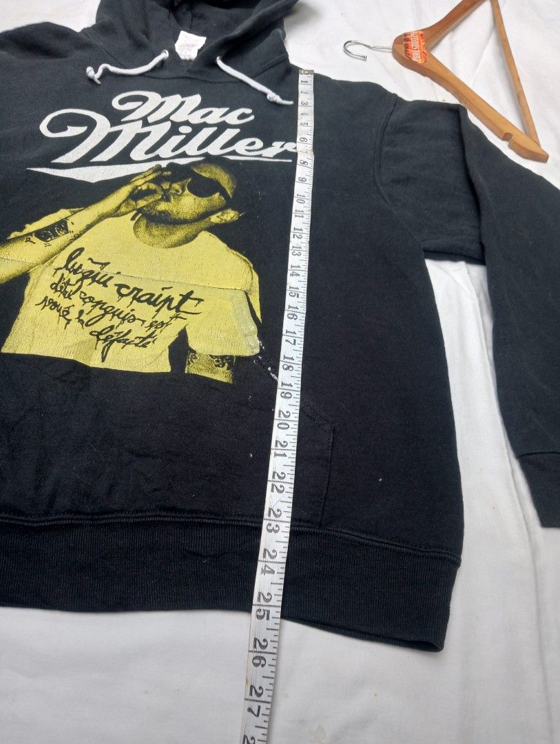 Mac Miller hoodie (Category: Hoodies) located in Pili. Submitted by purestuffph (Listing ID 1390699789, Image 2). Description: Mac Miller hoodie by Jerzees size: Medium width: 21 length: 25 color rate: 8/10 slight fade issue: white paint stain near pocket (check last pic) 750 + shipping fee.