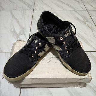 (Kategori: ) berada di . Dikirim oleh ys_stuff (ID iklan 1390752867, Gambar 1). Deskripsi: .