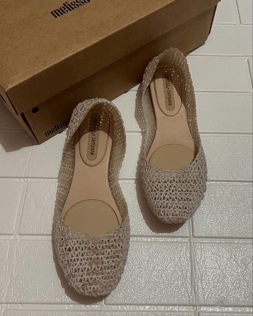 Melissa Campana Dollshoes US5 (Category: Flats & Sandals) located in Taguig. Submitted by melissacollection.ph (Listing ID 1390746693, Image 1). Description: ALL POSTED SIZES ARE AVAILABLE. BRANDNEW AND COMPLETE INCLUSIONS - 3X MONEYBACK GUARANTEE IF PROVEN FAKE.