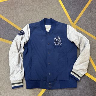 (Category: ) located in . Submitted by matthriftstore (Listing ID 1390776149, Image 1). Description: .