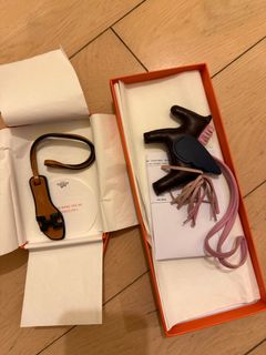 （分類：）位於 。 由 poonzeezee 提交（商品編號 1390761787，圖片 1）。簡介： 。