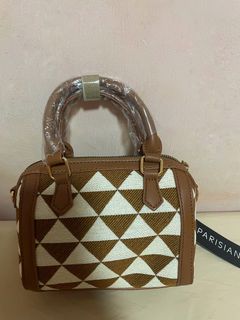 (Category: ) located in . Submitted by prelovedbyab29 (Listing ID 1390742771, Image 1). Description: .