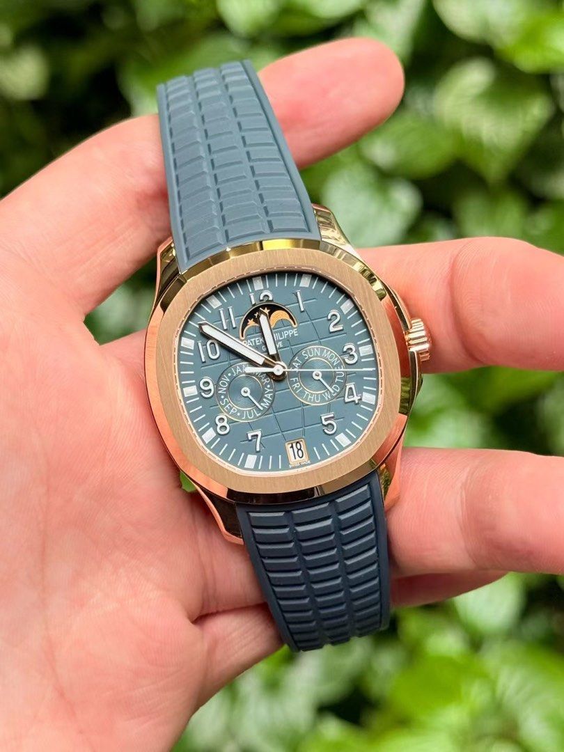 Patek Philippe Aquanaut 5261R (Category: Watches) located in Singapore. Submitted by t.xyeeee (Listing ID 1390695599, Image 1). Description: Full set - Ready Stock Patek Philippe Aquanaut 5261R 2025 Used Like New 40mm • Blue Dial • Rose Gold .