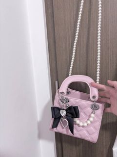 (Category: ) located in . Submitted by maow2nii (Listing ID 1390612687, Image 1). Description: .