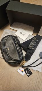 （分類：）位於 。 由 ccyenl 提交（商品編號 1390691015，圖片 1）。簡介： 。