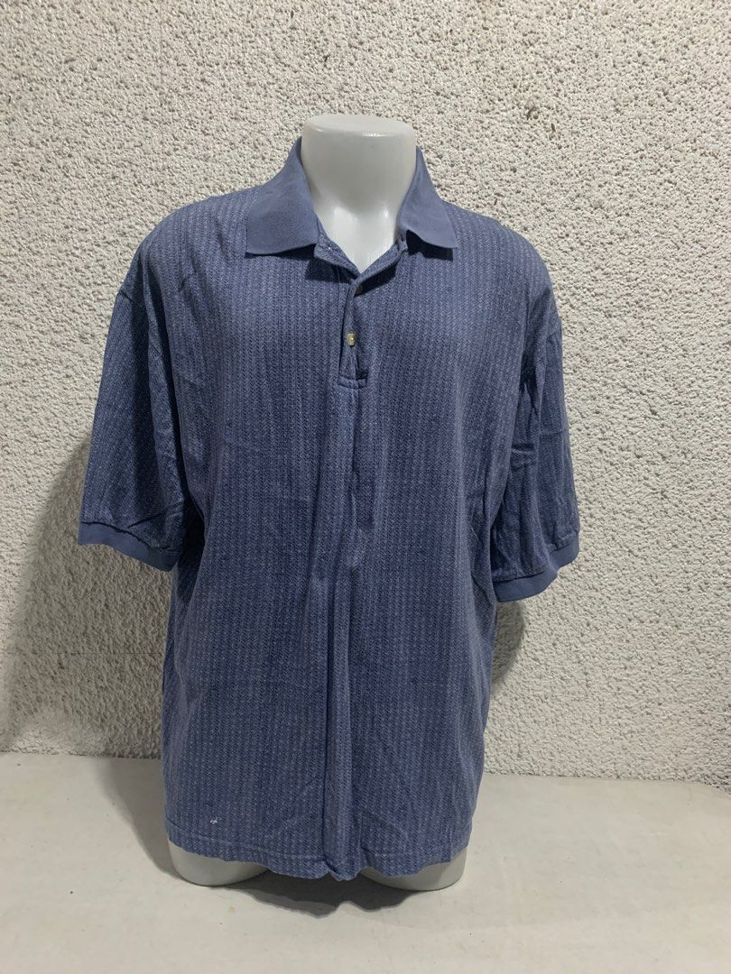 Preloved The Hunt Polo Shirt (Category: Tshirts & Polo Shirts ) located in Cainta. Submitted by 250510 (Listing ID 1390630675, Image 1). Description: Preloved The Hunt Polo Shirt Excellent Condition Size : XL.