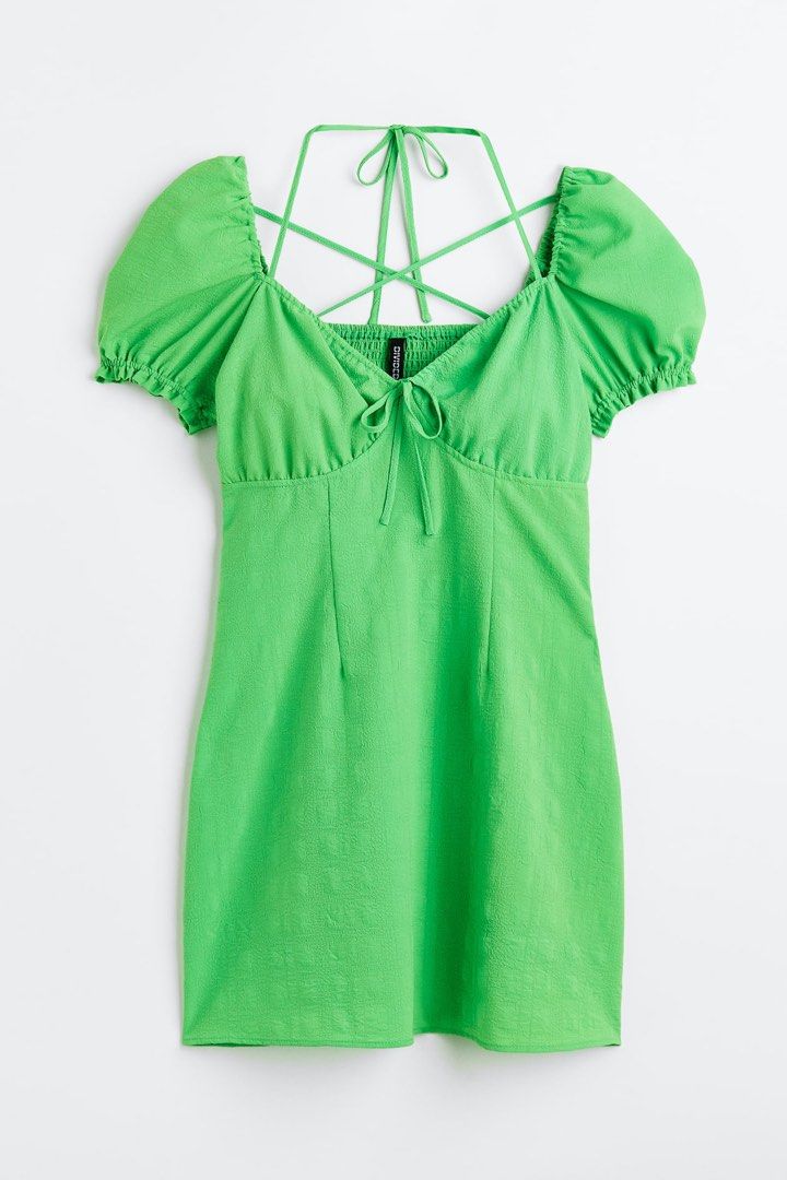 PUFF SLEEVE CREPE DRESS (Category: Dresses) located in Pasuquin. Submitted by licashop.ph (Listing ID 1390713654, Image 1). Description: brand new!! xs on tag can fit until medium size .