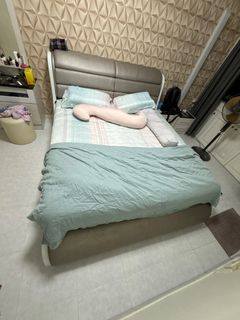 (Category: ) located in . Submitted by yuuxi_c (Listing ID 1390718496, Image 1). Description: .